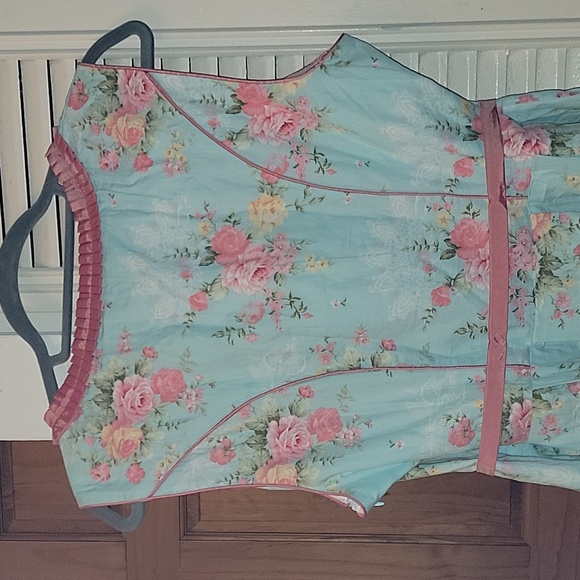 Floral Mini Dress - Picture 4 of 10